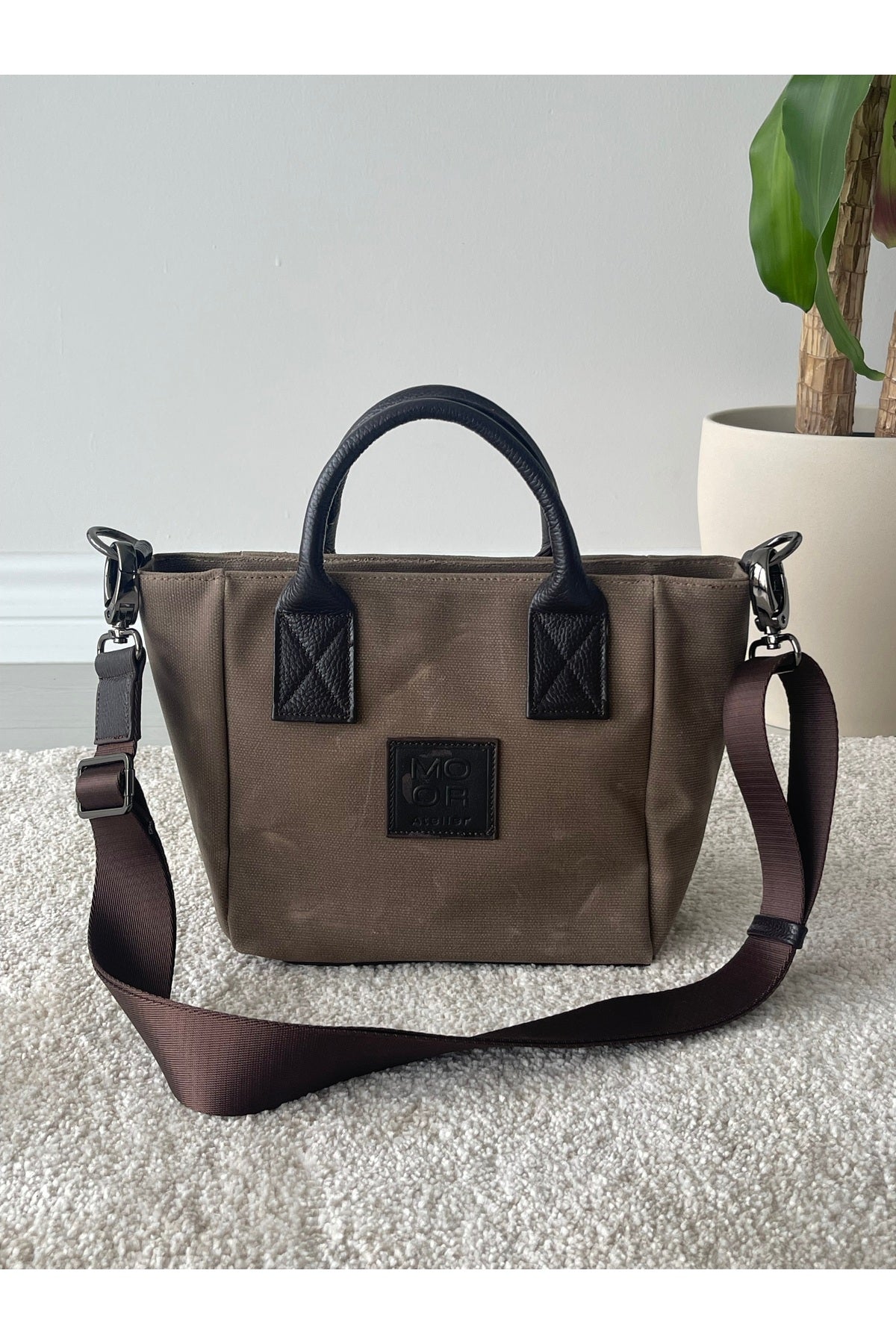 Gri Kadın Kanvas Eskitme Detaylı El Ve Omuz Çantası - Kahverengi