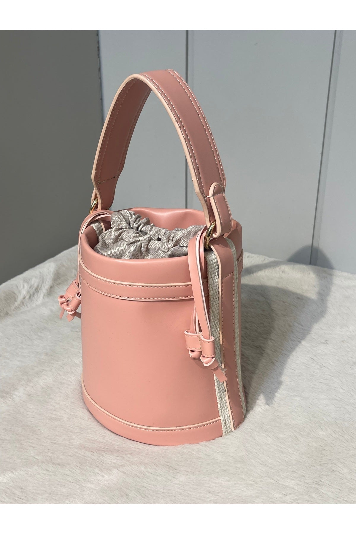 Pembe Kadın Büzgülü Kova El ve Omuz çantası - Pembe