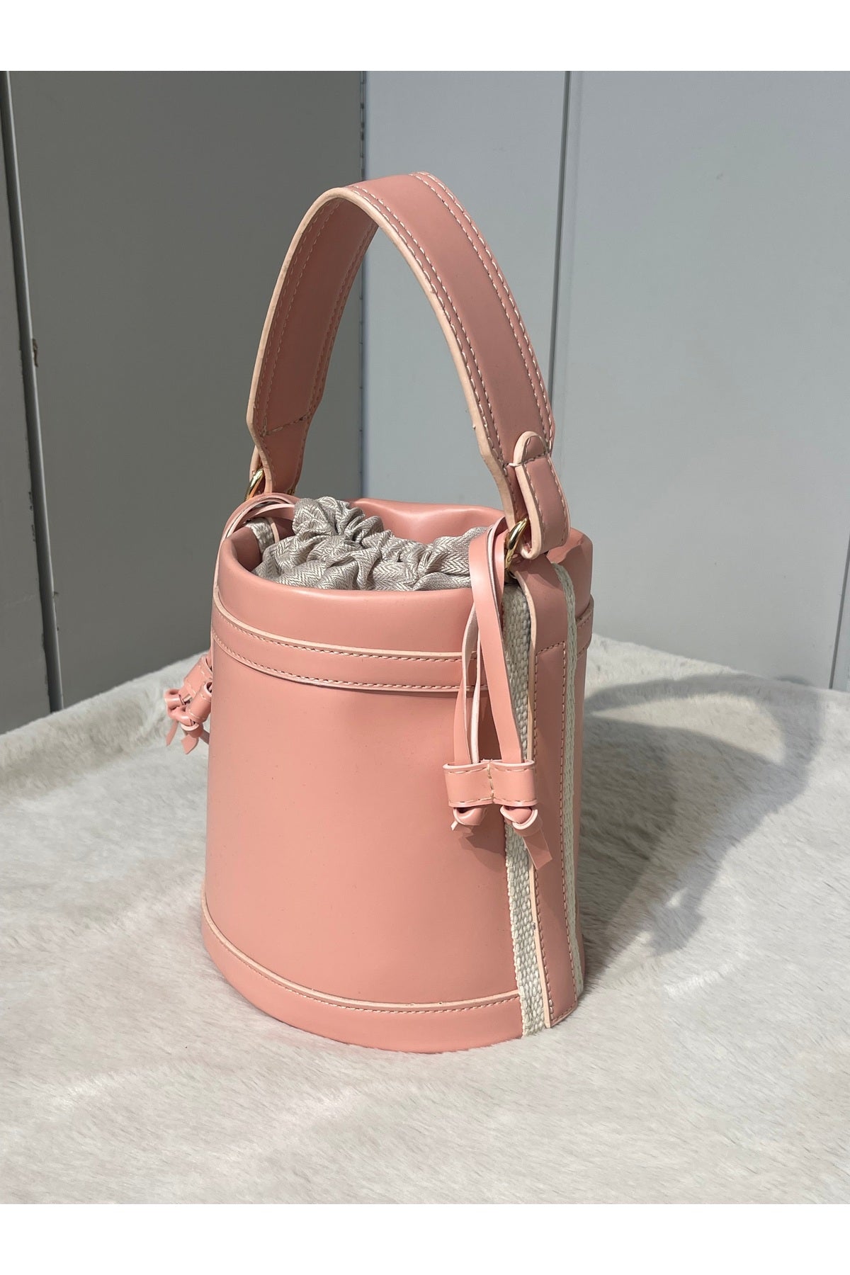 Pembe Kadın Büzgülü Kova El ve Omuz çantası - Pembe